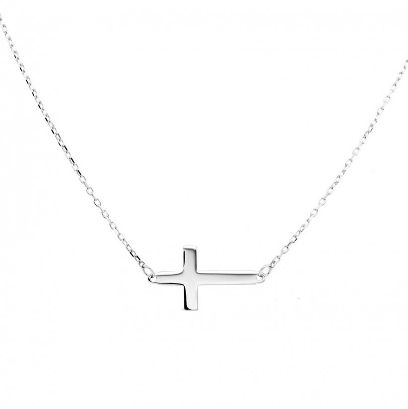 Minimalistický náhrdelník s bílým křížkem